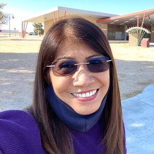 Meet your Posher, Evamarie